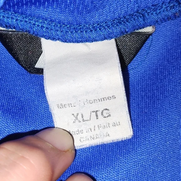 Mountain Equipment Co-op XL Men's Quarter Zip Pullover, Bluish-Purple, H… - Picture 4 of 11